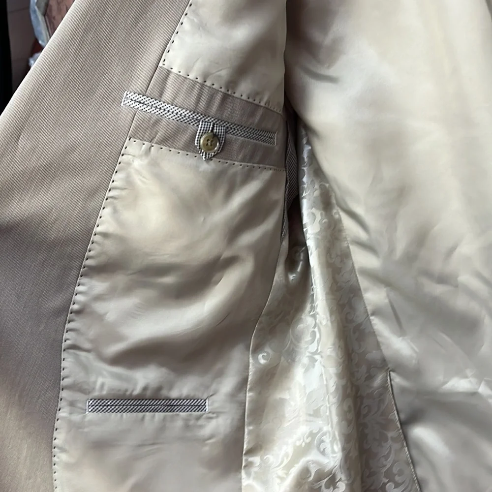 Men’s suit coat - Picture 4 of 7